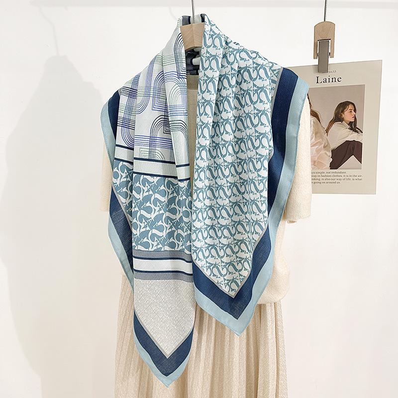 Японский и корейский элегантный ретро легкий роскошный шелковый шарф с принтом в виде елочки для женщин, профессиональный шарф для путешествий, платок для комнаты с кондиционером 90*90
Японский и корейский элегантный ретро легкий роскошный шелковый шарф с принтом в виде елочки для женщин, профессиональный шарф для путешествий, платок для комнаты с кондиционером 90*90