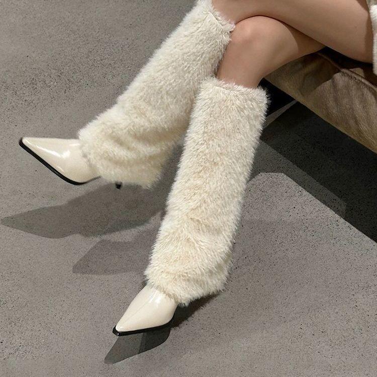 Knee children premium winter fluffy pointed good-looking but long boots white babes European and American high-heeled boots 40
Knee children premium winter fluffy pointed good-looking but long boots white babes European and American high-heeled boots 40