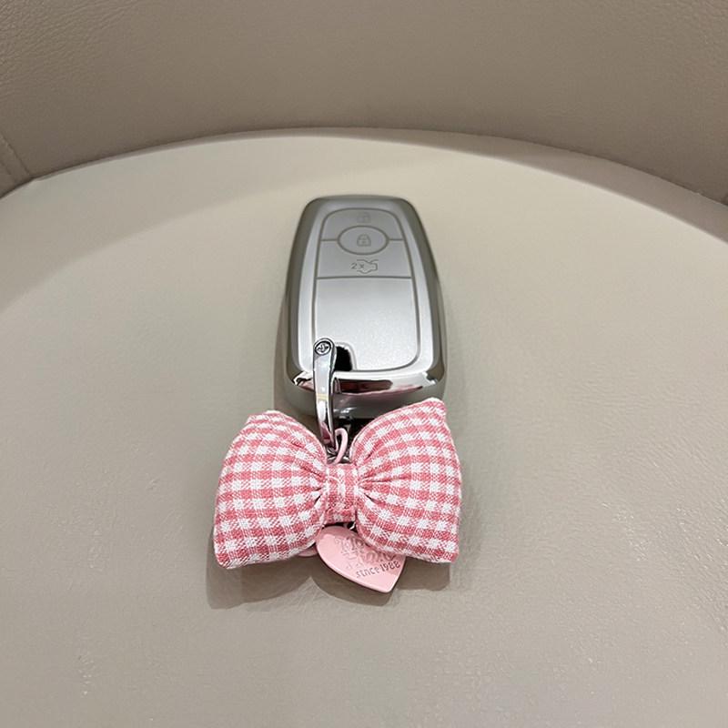 Compatible Ford Key Cover for Mondeo, Focus, Escort, Shell, Edge, Explorer, Equator, Taurus - Women s Edition
Compatible Ford Key Cover for Mondeo, Focus, Escort, Shell, Edge, Explorer, Equator, Taurus - Women s Edition