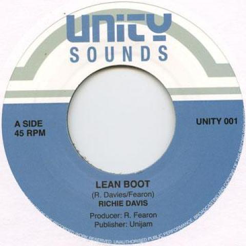 7inch Record RICHIE DAVIS - Lean Boot / Vrsion UNITY001 Unity 2009 Europe Reggae, Ska & Dub
7inch Record RICHIE DAVIS - Lean Boot / Vrsion UNITY001 Unity 2009 Europe Reggae, Ska & Dub