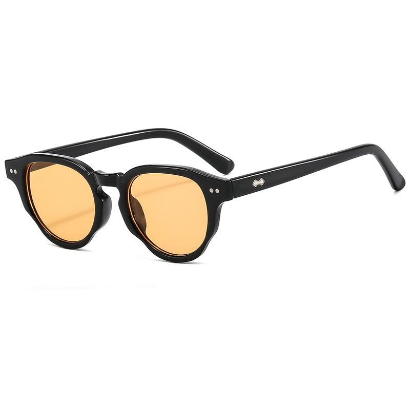 Retro Rivet Round Sunglasses Men Women Brand Designer Trendy Sun Glasses Female Vintage Eyewear UV400 Male Driving Oculos De Sol as picture
Retro Rivet Round Sunglasses Men Women Brand Designer Trendy Sun Glasses Female Vintage Eyewear UV400 Male Driving Oculos De Sol as picture