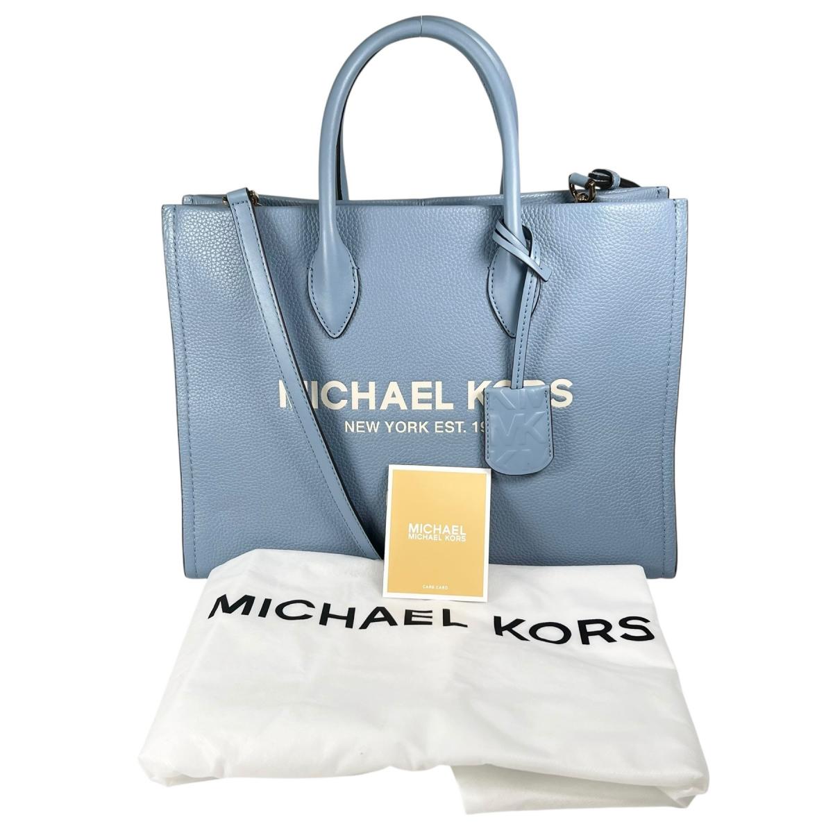 Michael Kors Shoulder Bag Handbag Cowhide Light blue Women 35S2G7ZT7L Used
Michael Kors Shoulder Bag Handbag Cowhide Light blue Women 35S2G7ZT7L Used
