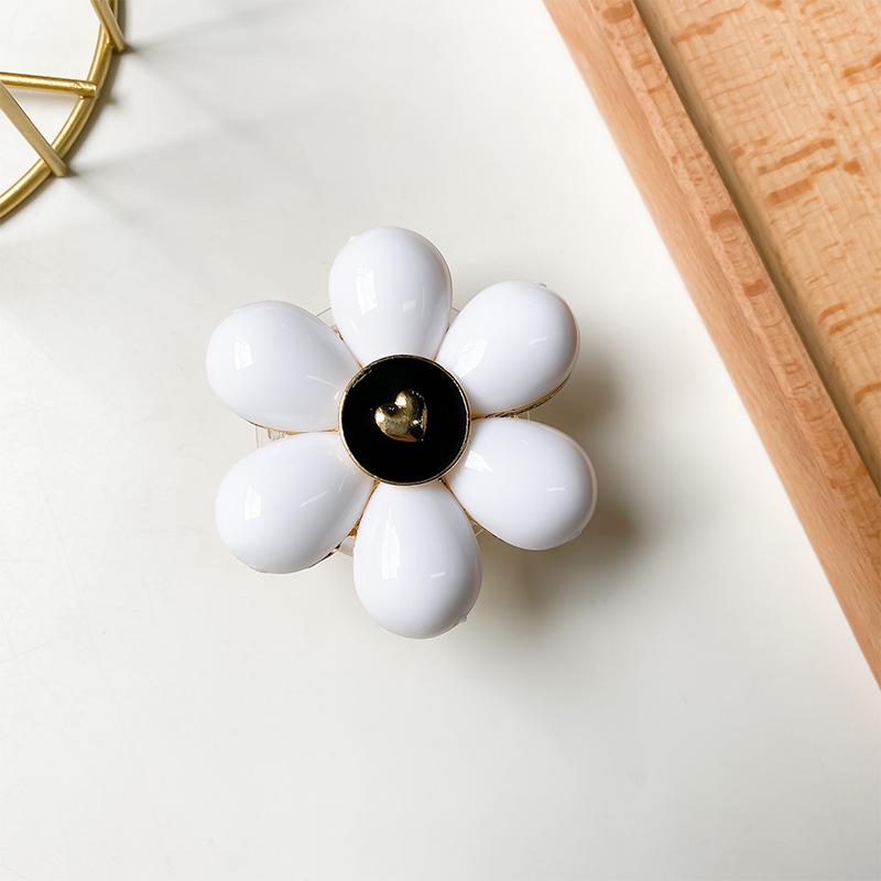 Mobile Phone Airbag Holder Japanese Small Fresh Flower Three-Dimensional Back Sticker Stable Portable Retractable Selfie
Mobile Phone Airbag Holder Japanese Small Fresh Flower Three-Dimensional Back Sticker Stable Portable Retractable Selfie