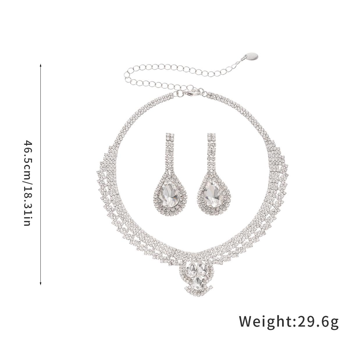 Diamond Water Drop Pendant, Earrings,and High-end Accessories
Diamond Water Drop Pendant, Earrings,and High-end Accessories