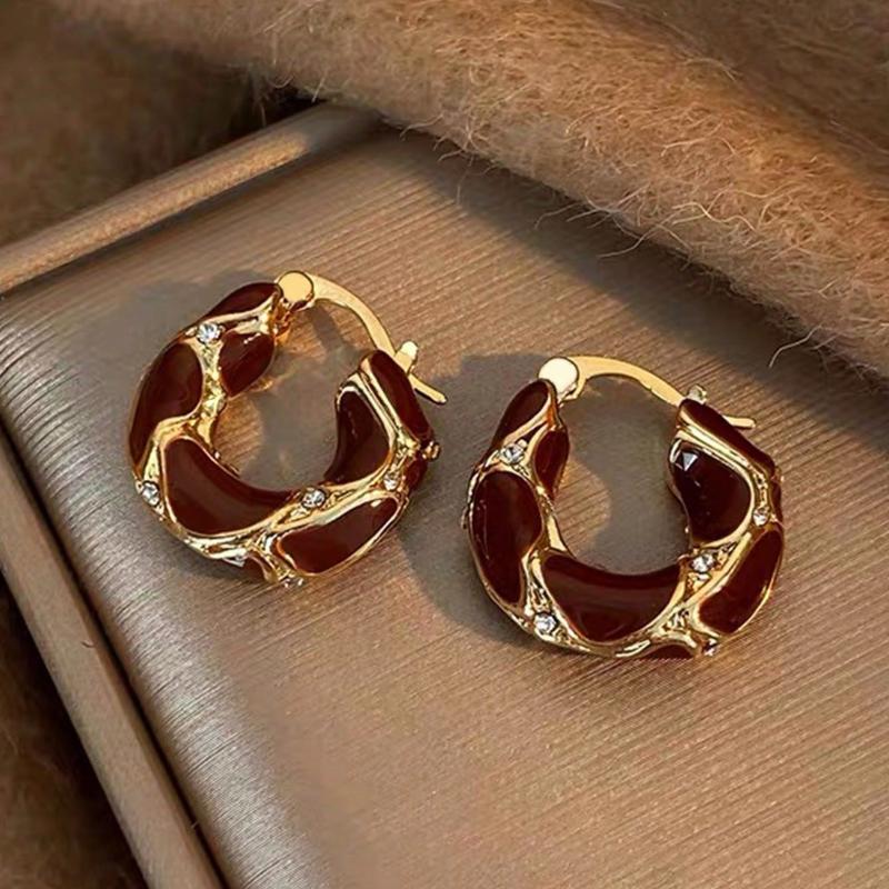 1 пара винтажных французских элегантных универсальных роскошных модных нишевых персонализированных круглых серег, незаменимых для женских осенне-зимних нарядов
1 пара винтажных французских элегантных универсальных роскошных модных нишевых персонализированных круглых серег, незаменимых для женских осенне-зимних нарядов