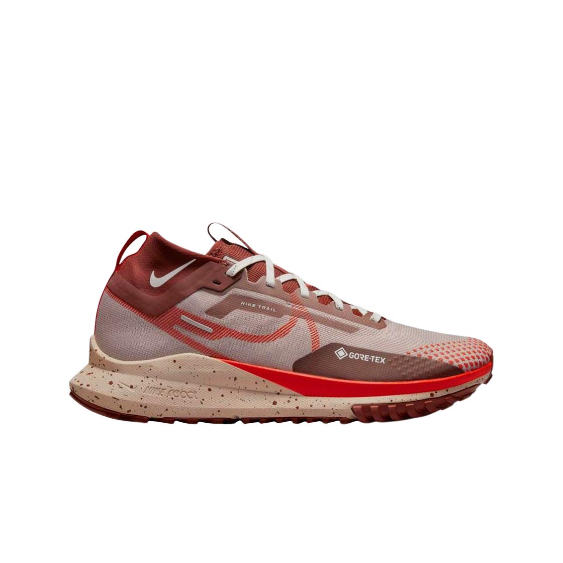 Мужские кроссовки Nike React Pegasus Trail 4 Gore tex Diffused Taupe Dark Pony DJ7926-200
Мужские кроссовки Nike React Pegasus Trail 4 Gore tex Diffused Taupe Dark Pony DJ7926-200