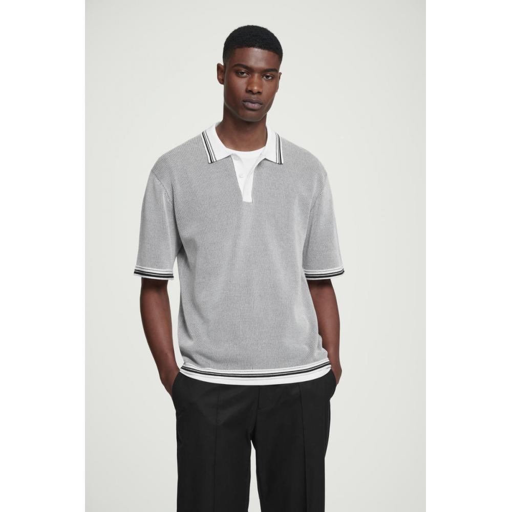 Рубашка поло COS Japan вафельной вязки white/XS
Рубашка поло COS Japan вафельной вязки white/XS