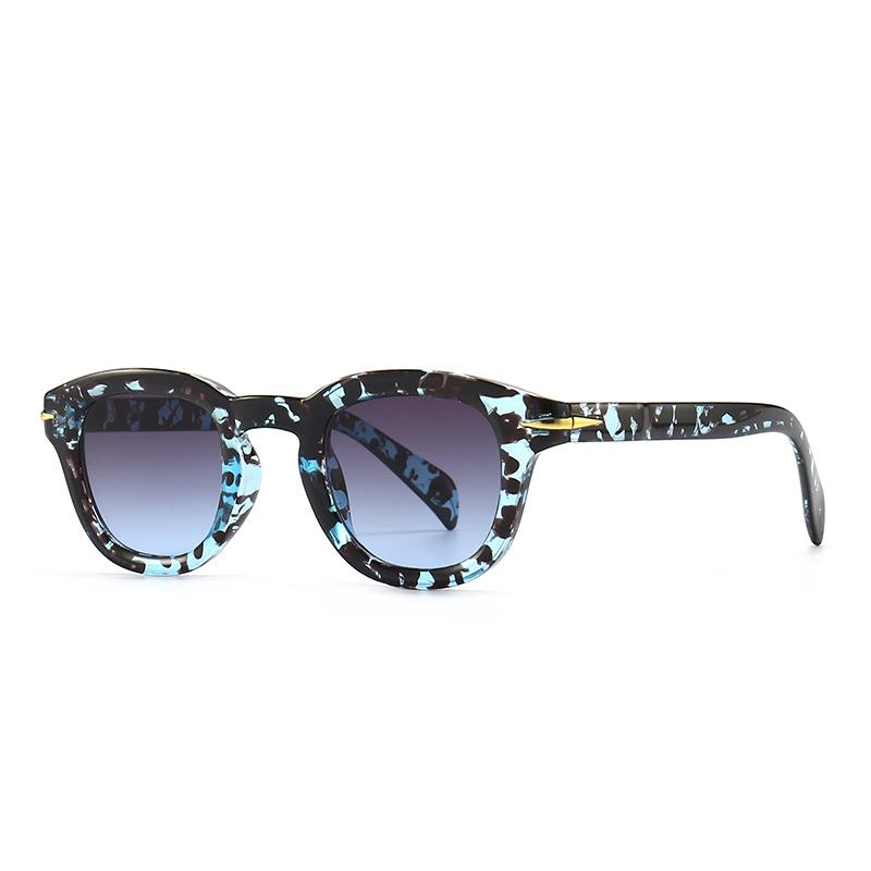 Fashion Vintage Small Frame Round Sunglasses For Men ladies Luxury Designer Sun Glasses Travel Sunshade anti-uv400 Male as the picture
Fashion Vintage Small Frame Round Sunglasses For Men ladies Luxury Designer Sun Glasses Travel Sunshade anti-uv400 Male as the picture