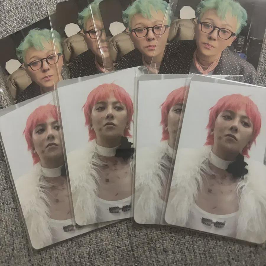 G-dragon Regular Vol. 3 Фотокарточка Аладина Уиверманша Poca Предварительный заказ Benefit
G-dragon Regular Vol. 3 Фотокарточка Аладина Уиверманша Poca Предварительный заказ Benefit