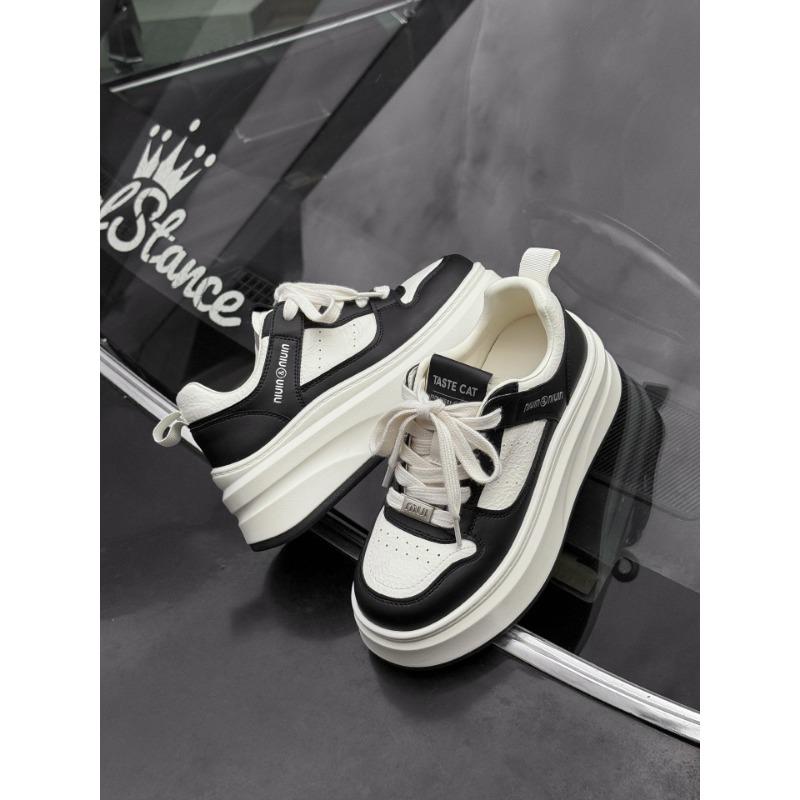 Platform white shoes women s autumn and winter new heightening board shoes fashionable versatile lightweight niche sports shoes 35 чёрный
Platform white shoes women s autumn and winter new heightening board shoes fashionable versatile lightweight niche sports shoes 35 чёрный