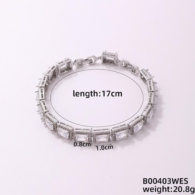 Niche Design Geometric Round Square Micro-Inlaid Zircon Bracelet High Sense
Niche Design Geometric Round Square Micro-Inlaid Zircon Bracelet High Sense