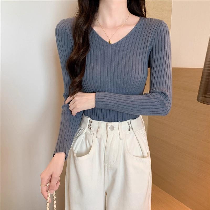 Осень и зима 2025 трикотажные топы-свитеры с V-образным вырезом и длинными рукавами, базовые, повседневные, облегающие, плотные, пуловеры для женщин One Size
Осень и зима 2025 трикотажные топы-свитеры с V-образным вырезом и длинными рукавами, базовые, повседневные, облегающие, плотные, пуловеры для женщин One Size