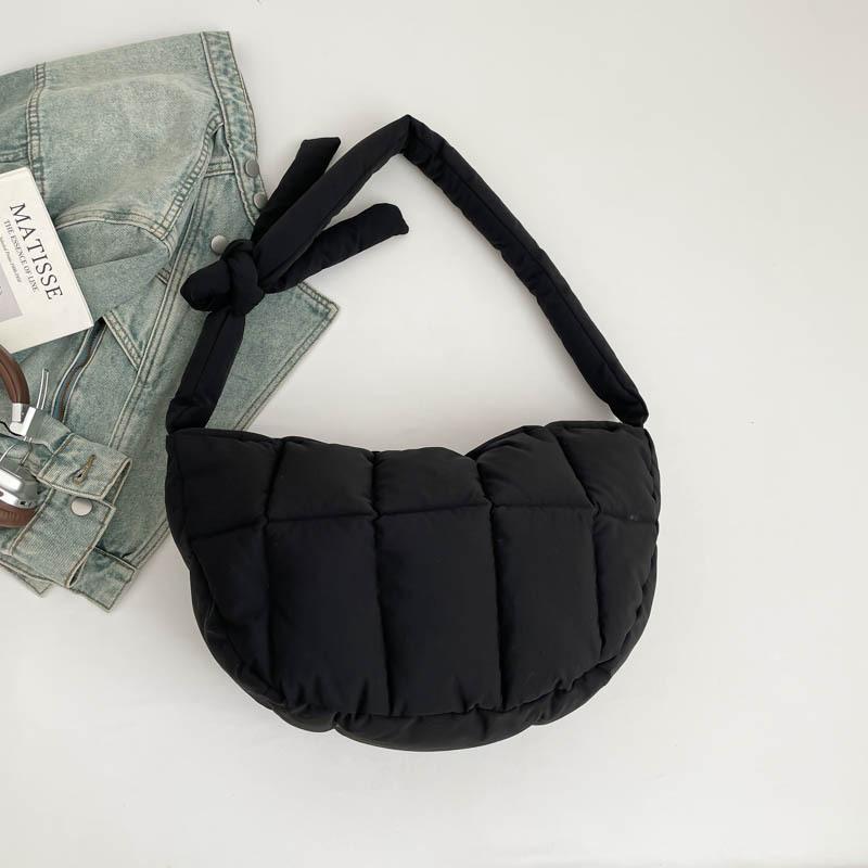 Korean Style Simple Plaid Crossbody Bag Women Casual Lightweight Hobo Bag Fashi Comfortable and Versatile Texture Storage Bags чорний
Korean Style Simple Plaid Crossbody Bag Women Casual Lightweight Hobo Bag Fashi Comfortable and Versatile Texture Storage Bags чорний