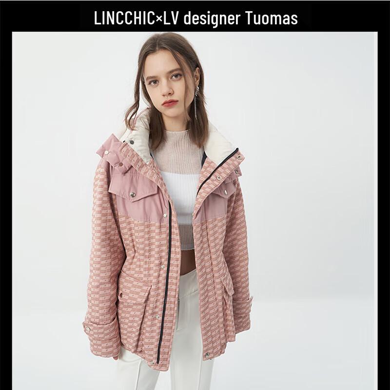 Jin Yujie Унисекс Короткая Жаккардовая Парка с 90% Утиного Пуха XS
Jin Yujie Унисекс Короткая Жаккардовая Парка с 90% Утиного Пуха XS