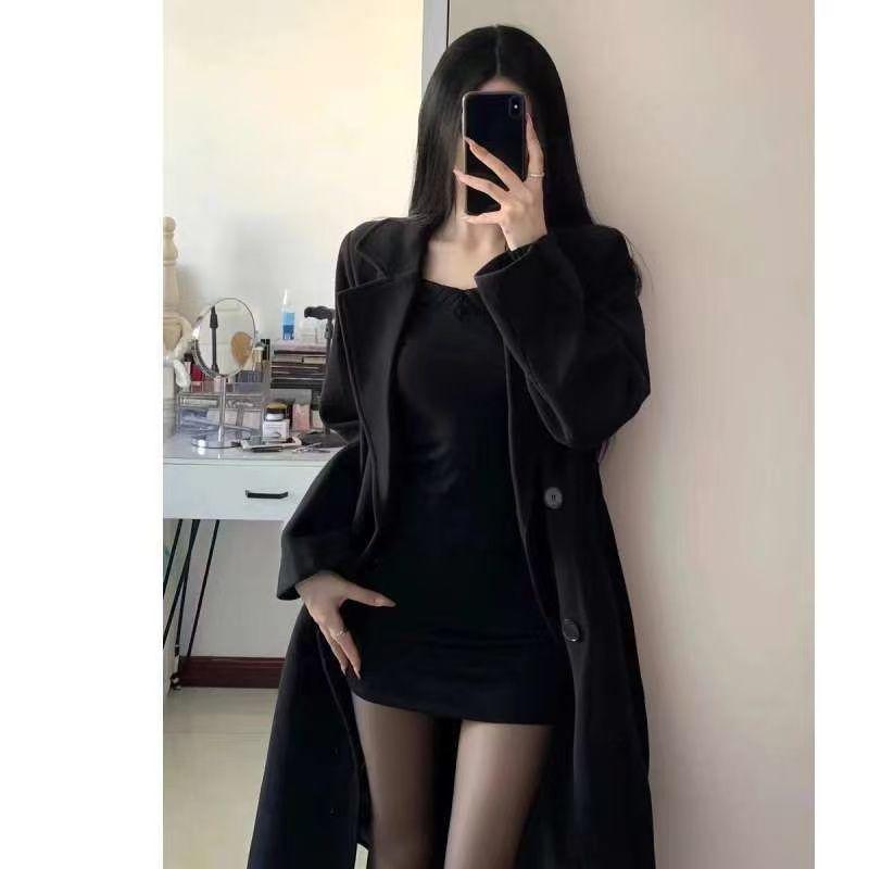 Plus Size Black Woolen Over-the-Knee Coat - Korean Style Winter Outerwear S (Recommended 40-55 kg)
Plus Size Black Woolen Over-the-Knee Coat - Korean Style Winter Outerwear S (Recommended 40-55 kg)