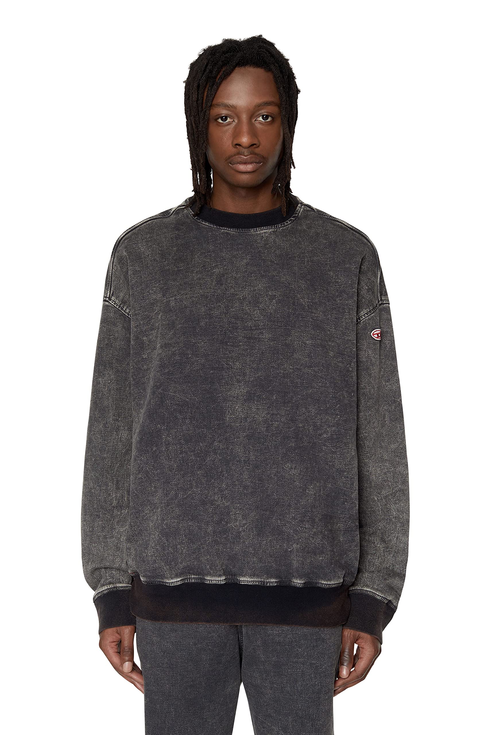 Diesel SS22 Denim Sweatshirt Sustainable A03943069ZF M Black 02 Men s чорний 
Diesel SS22 Denim Sweatshirt Sustainable A03943069ZF M Black 02 Men s чорний