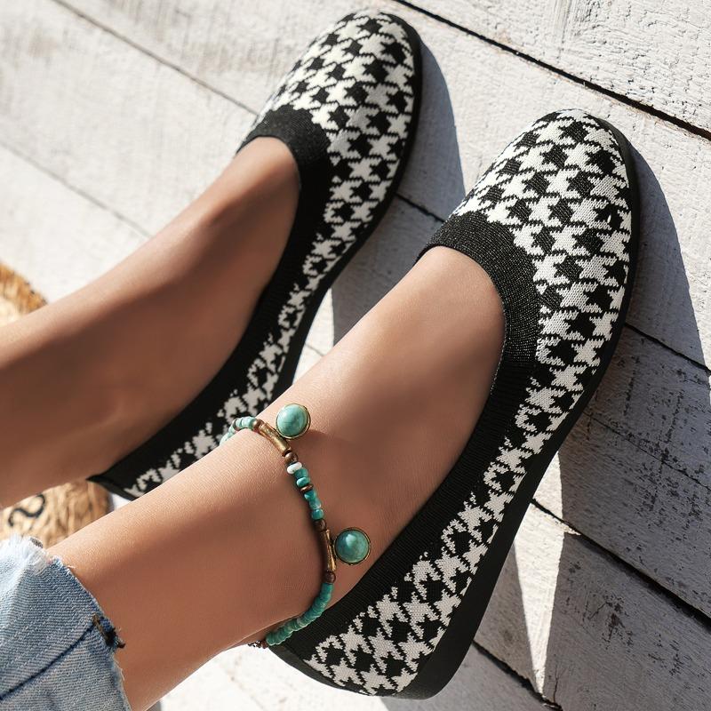 Larger Size 42 Flats Women Dressy Comfortable Knit Ballet Flat Shoes Casual Shoes Walking Flats Round Toe Office Shoes Moccasins
Larger Size 42 Flats Women Dressy Comfortable Knit Ballet Flat Shoes Casual Shoes Walking Flats Round Toe Office Shoes Moccasins