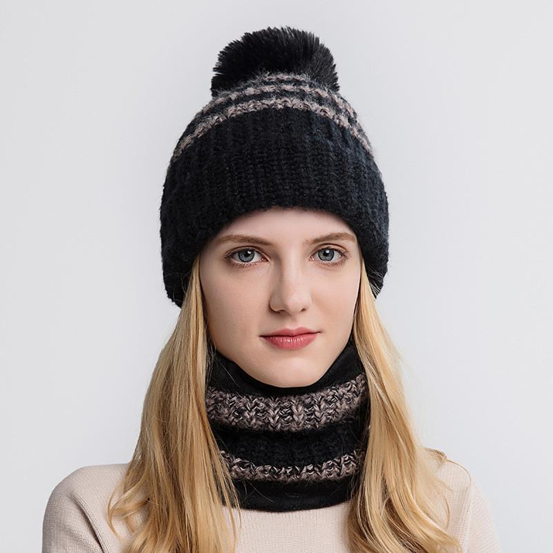 Family Knit Hat Collection With Acrylic Material For Winter Warmth And Neck Covering
Family Knit Hat Collection With Acrylic Material For Winter Warmth And Neck Covering