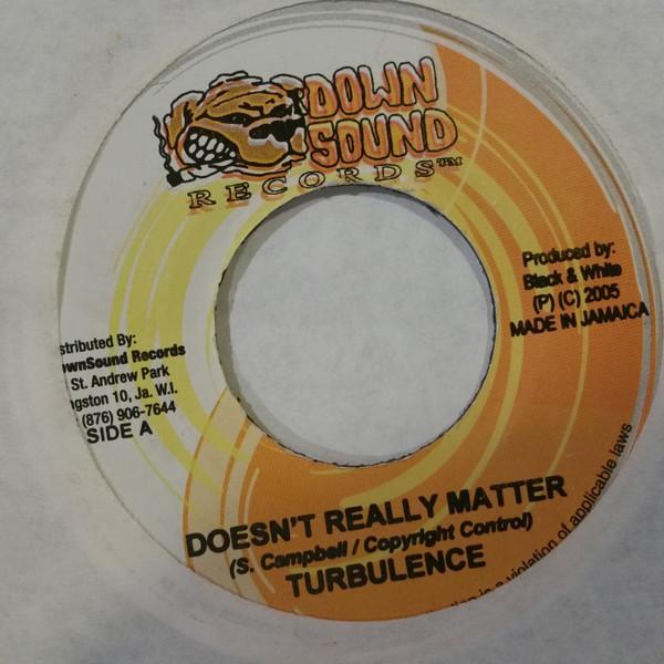 7-дюймовая пластинка TURBULENCE / FIREHOUSE CREW - Doesn t Really Matter / Dutty Rub R NONE Down Sound Reco 2005 Ямайка Регги, Ска и Даб Б/У
7-дюймовая пластинка TURBULENCE / FIREHOUSE CREW - Doesn t Really Matter / Dutty Rub R NONE Down Sound Reco 2005 Ямайка Регги, Ска и Даб Б/У
