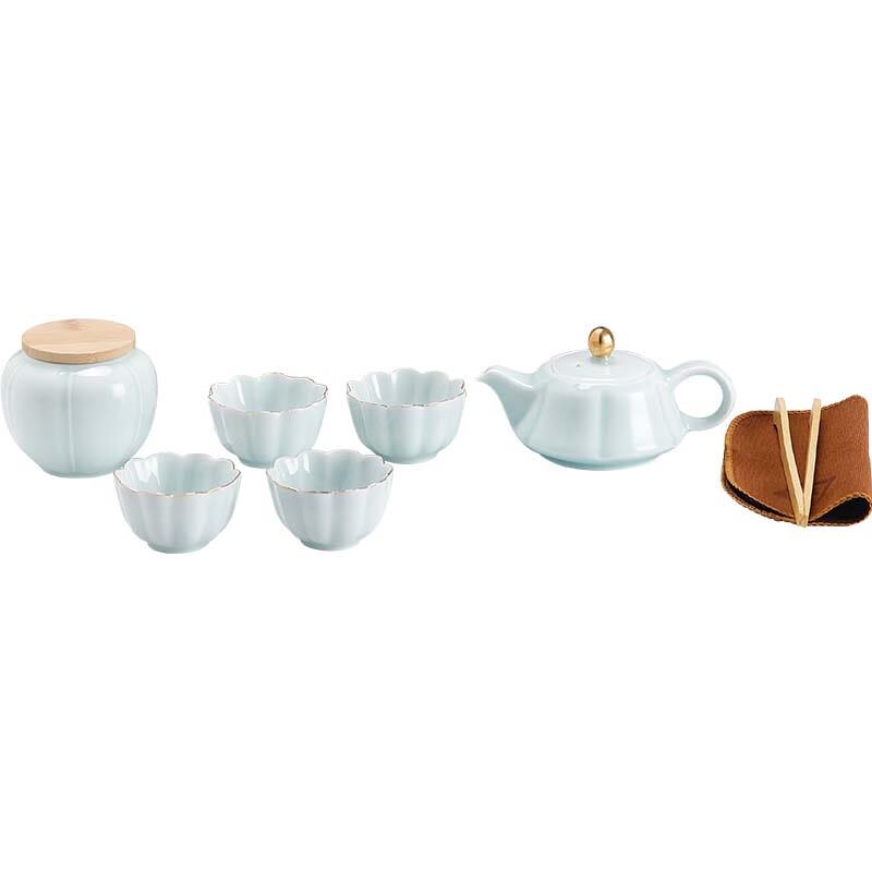 Bafangli Lotus Family Tea Set
Bafangli Lotus Family Tea Set