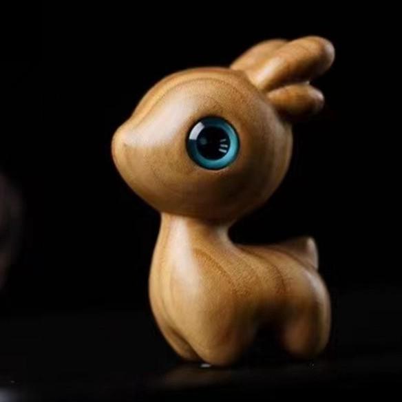 Argentinian Green Sandalwood Little Deer Ornament - Home Decoration Craft
Argentinian Green Sandalwood Little Deer Ornament - Home Decoration Craft