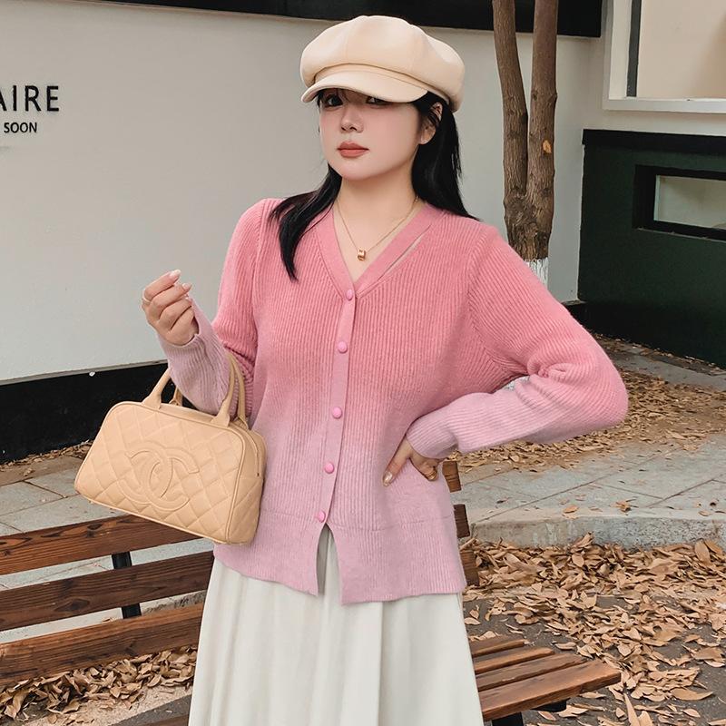 Женский свитер свободного кроя с V-образным вырезом и дизайном Sense Gradual Color Plus Size XL кофейный
Женский свитер свободного кроя с V-образным вырезом и дизайном Sense Gradual Color Plus Size XL кофейный