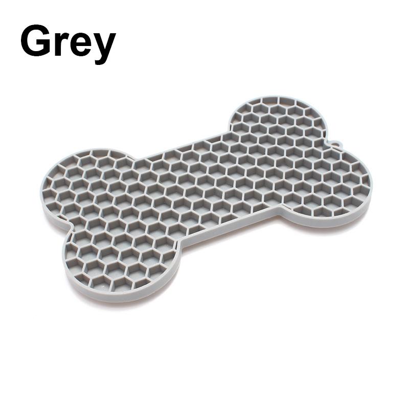 1PC Dog Slow Food Pad Bone Silicone Pet Licking Pad Pet Placemat Cat Slow Feeding Mat Dog Lick Mats Silicone сірий
1PC Dog Slow Food Pad Bone Silicone Pet Licking Pad Pet Placemat Cat Slow Feeding Mat Dog Lick Mats Silicone сірий