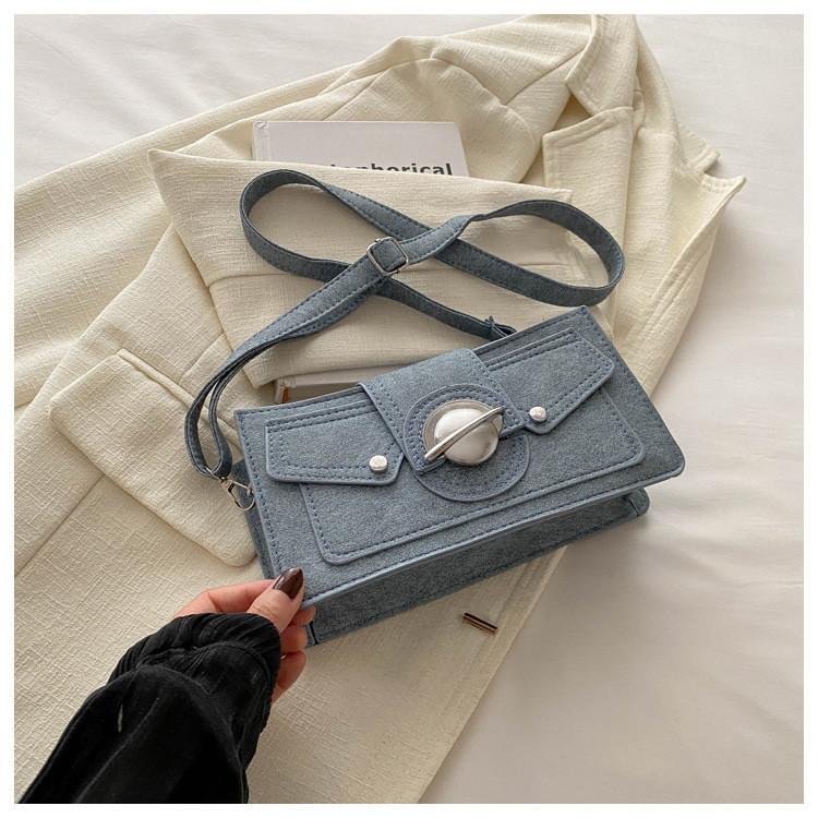 Stylish Vintage Small Bag 2024 Spring Fashionable Shoulder Crossbody Tote In Blue Black White Khaki
Stylish Vintage Small Bag 2024 Spring Fashionable Shoulder Crossbody Tote In Blue Black White Khaki