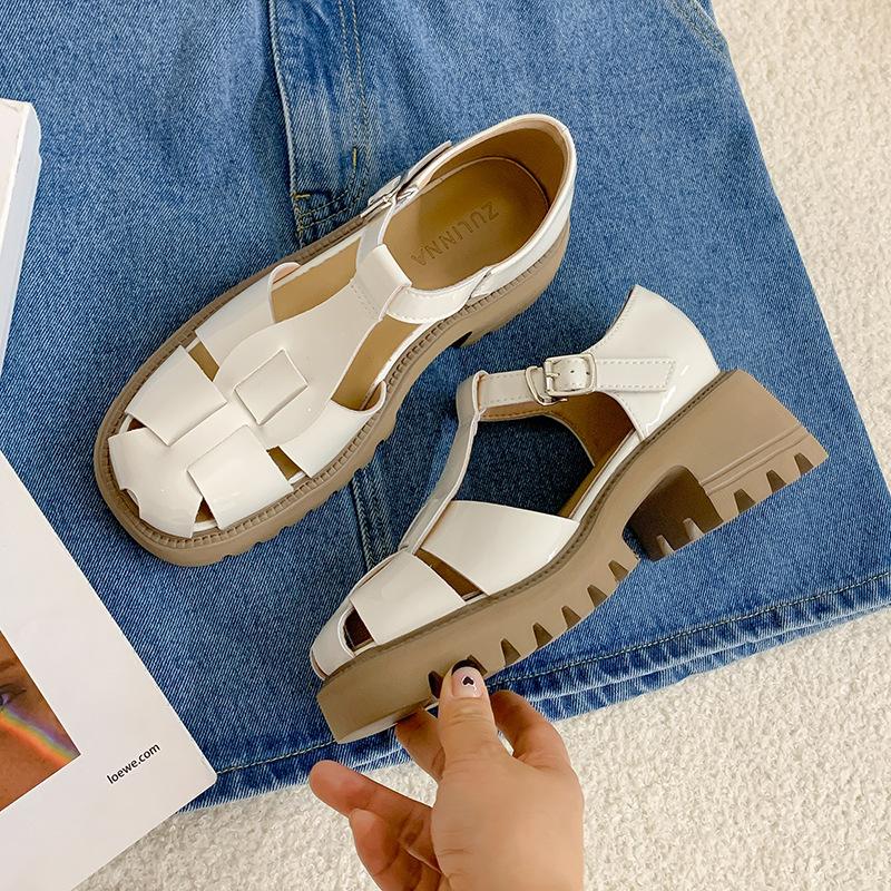 Summer new bag head sandals women s leather fashion hollow woven retro thick heel high heel women s shoes 40
Summer new bag head sandals women s leather fashion hollow woven retro thick heel high heel women s shoes 40