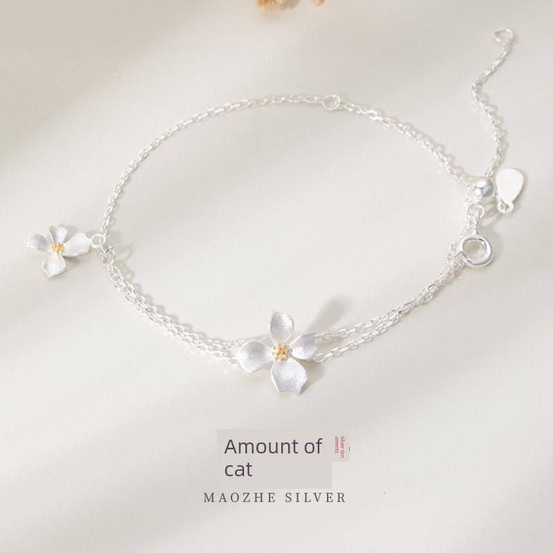 Maozhe S925 Sterling Silver Gardenia Double-Layer Bracelet New Chinese Style Fresh Sweet Art Elegant Girls Hand Jewelry S925 Sterling Silver Gardenia Double Bracelet
Maozhe S925 Sterling Silver Gardenia Double-Layer Bracelet New Chinese Style Fresh Sweet Art Elegant Girls Hand Jewelry S925 Sterling Silver Gardenia Double Bracelet