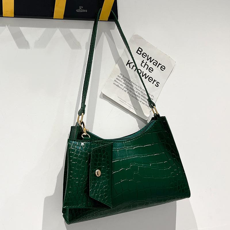 Модная женская сумка, сумка-подмышка на плечо с каменным узором, повседневная и простая женская сумочка с крокодиловым узором, одна штука. зелёный
Модная женская сумка, сумка-подмышка на плечо с каменным узором, повседневная и простая женская сумочка с крокодиловым узором, одна штука. зелёный