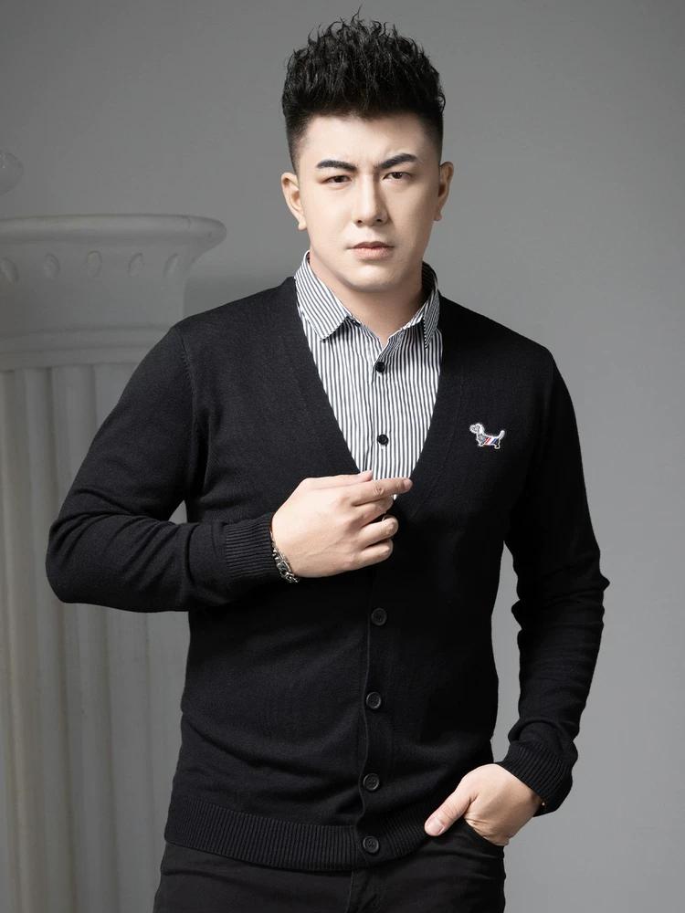 European Style 2025 Autumn and Winter New Style Fake Two-Piece Shirt Collar Sweater Men s Warm Knit Cardigan Sweater for Men 2XL чёрный
European Style 2025 Autumn and Winter New Style Fake Two-Piece Shirt Collar Sweater Men s Warm Knit Cardigan Sweater for Men 2XL чёрный