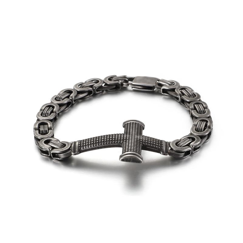2026 European and American Popular Personalized Fashion Street Shot Cross Back Chain Titanium Steel Men s Bracelet 6MM+22CM
2026 European and American Popular Personalized Fashion Street Shot Cross Back Chain Titanium Steel Men s Bracelet 6MM+22CM