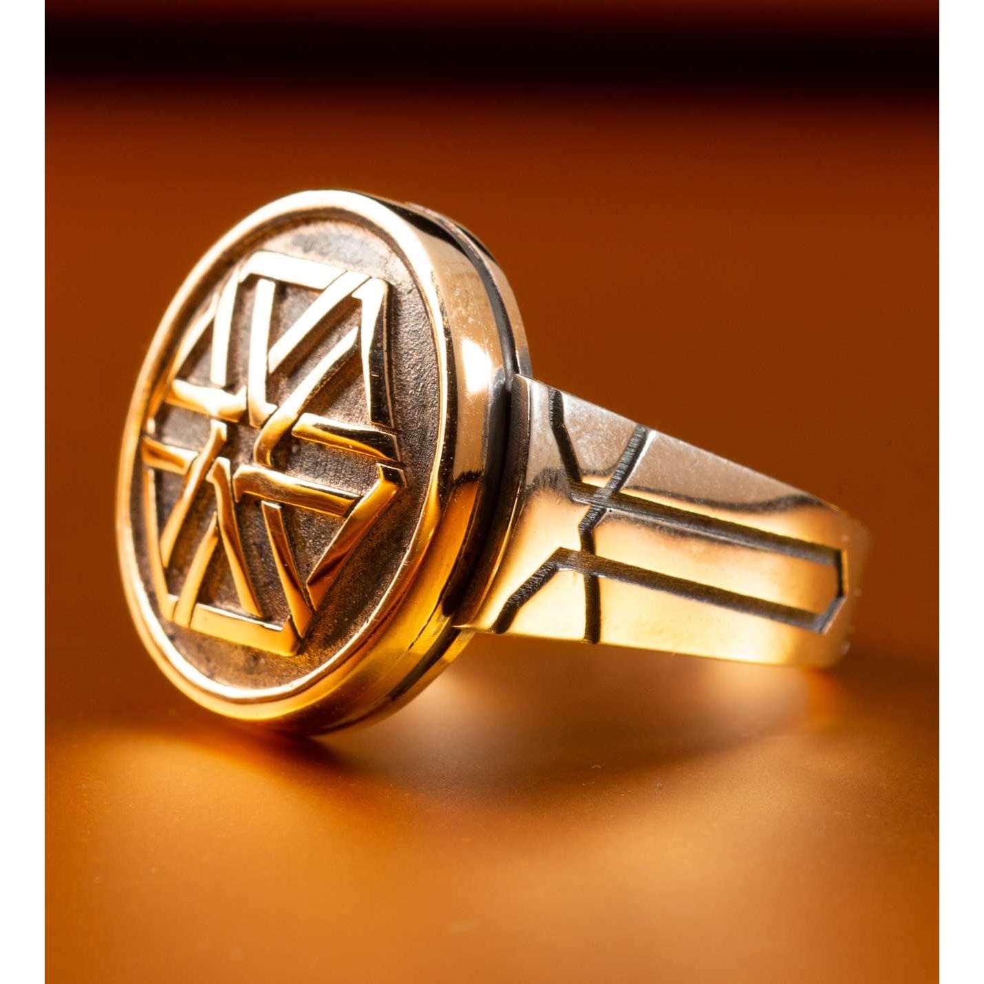 Серебряное кольцо Пайитахт Абдулхамид Халил Халид
Серебряное кольцо Пайитахт Абдулхамид Халил Халид