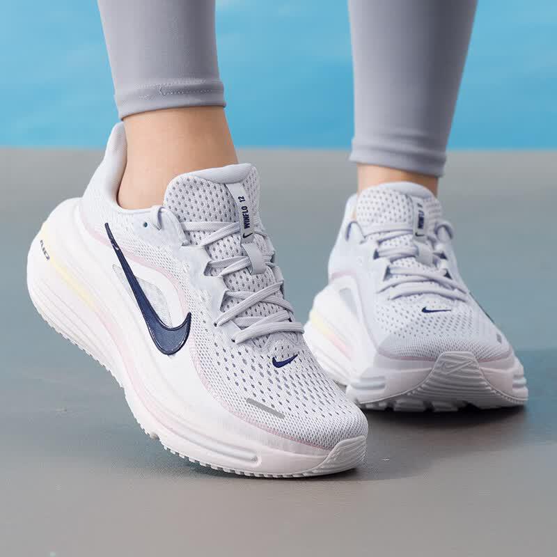 Nike HV9273-003 Running Shoes US 6
Nike HV9273-003 Running Shoes US 6
