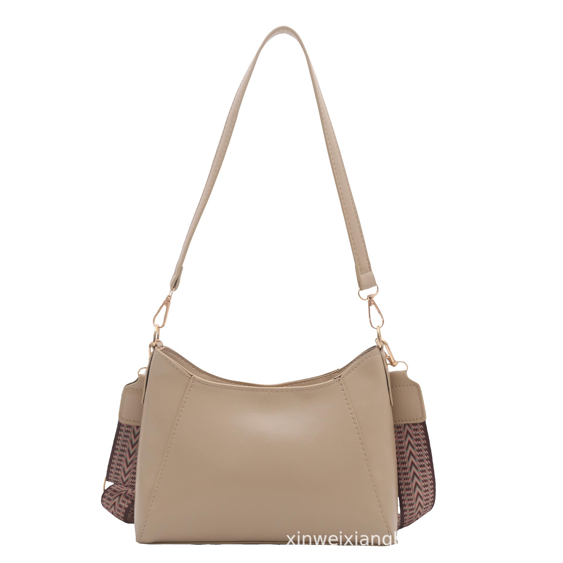 Niche design women s bag French retro shoulder bag fashion versatile messenger bag large capacity commuter bag хакі
Niche design women s bag French retro shoulder bag fashion versatile messenger bag large capacity commuter bag хакі