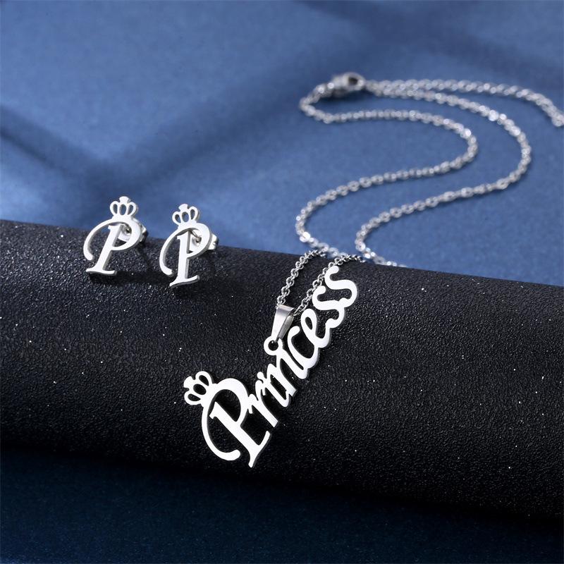 Cross-border new accessories stainless steel lettering princess necklace temperament collarbone chain stud earrings three-piece
Cross-border new accessories stainless steel lettering princess necklace temperament collarbone chain stud earrings three-piece