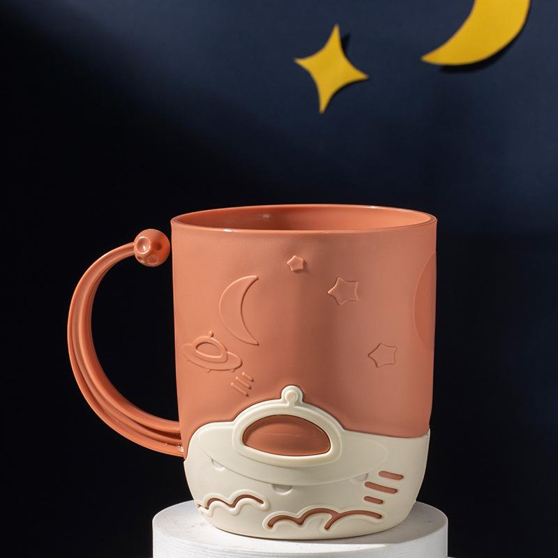 Детский двухслойный мультяшный утолщенный стакан для воды, пластиковый стакан для зубной щетки, бытовой стакан для полоскания рта 501-600ml оранжевый
Детский двухслойный мультяшный утолщенный стакан для воды, пластиковый стакан для зубной щетки, бытовой стакан для полоскания рта 501-600ml оранжевый