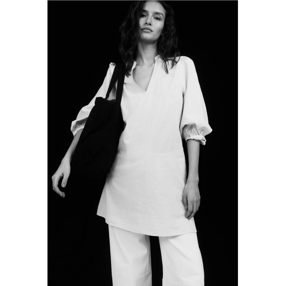 Платье из смесового льна HM, натуральный белый цвет
Платье из смесового льна HM, натуральный белый цвет