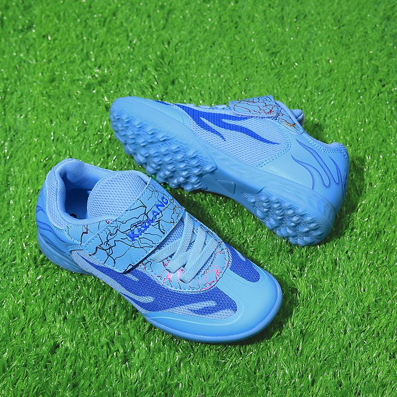 Summer breathable mesh boys and girls football shoes 6-12 years old primary school students broken nails children s professional football training 29
Summer breathable mesh boys and girls football shoes 6-12 years old primary school students broken nails children s professional football training 29