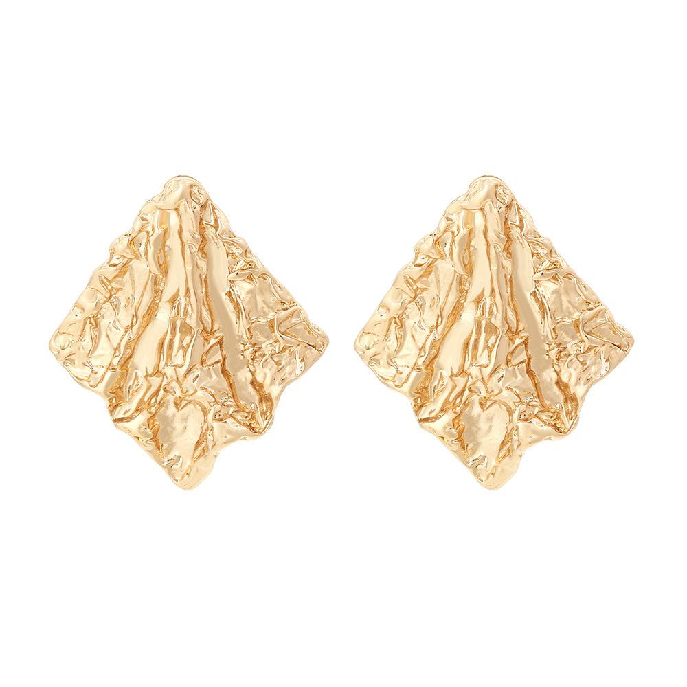 Earrings with unique leaf texture design, pleated stud earrings, versatile and sophisticated niche earrings for women EH006-1
Earrings with unique leaf texture design, pleated stud earrings, versatile and sophisticated niche earrings for women EH006-1