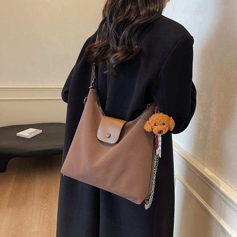 Fashion and leisure students class new large-capacity tote bag 2025 new retro autumn and winter backpack big bag 30*10*31 хакі
Fashion and leisure students class new large-capacity tote bag 2025 new retro autumn and winter backpack big bag 30*10*31 хакі