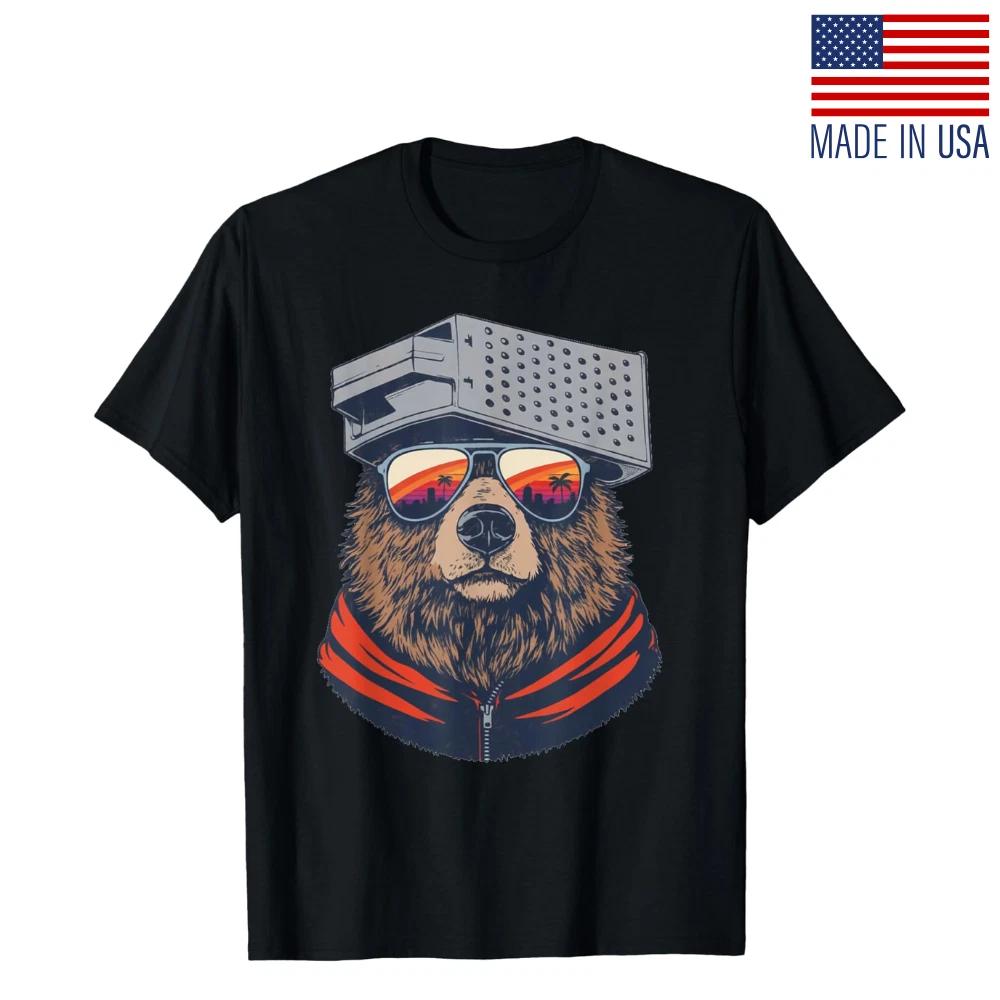 Bear with Cheese Grater Hat and Sunglasses Sunset Unisex T-Shirt XL
Bear with Cheese Grater Hat and Sunglasses Sunset Unisex T-Shirt XL