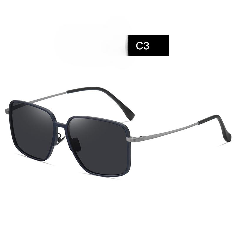 Новые солнцезащитные очки из чистого титана из пластика и стали в большой оправе в стиле ретро, полигональные поляризованные гибкие очки TAC, высококачественные очки для вождения
Новые солнцезащитные очки из чистого титана из пластика и стали в большой оправе в стиле ретро, полигональные поляризованные гибкие очки TAC, высококачественные очки для вождения