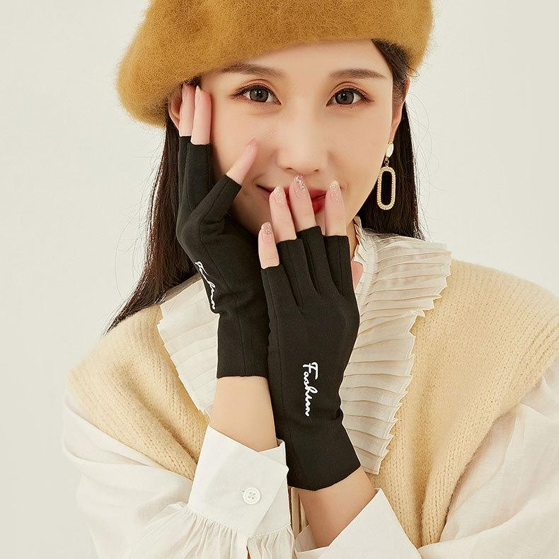 Зимние перчатки женские перчатки с разделенными пальцами уличные велосипедные теплые перчатки с половиной пальца one size
Зимние перчатки женские перчатки с разделенными пальцами уличные велосипедные теплые перчатки с половиной пальца one size