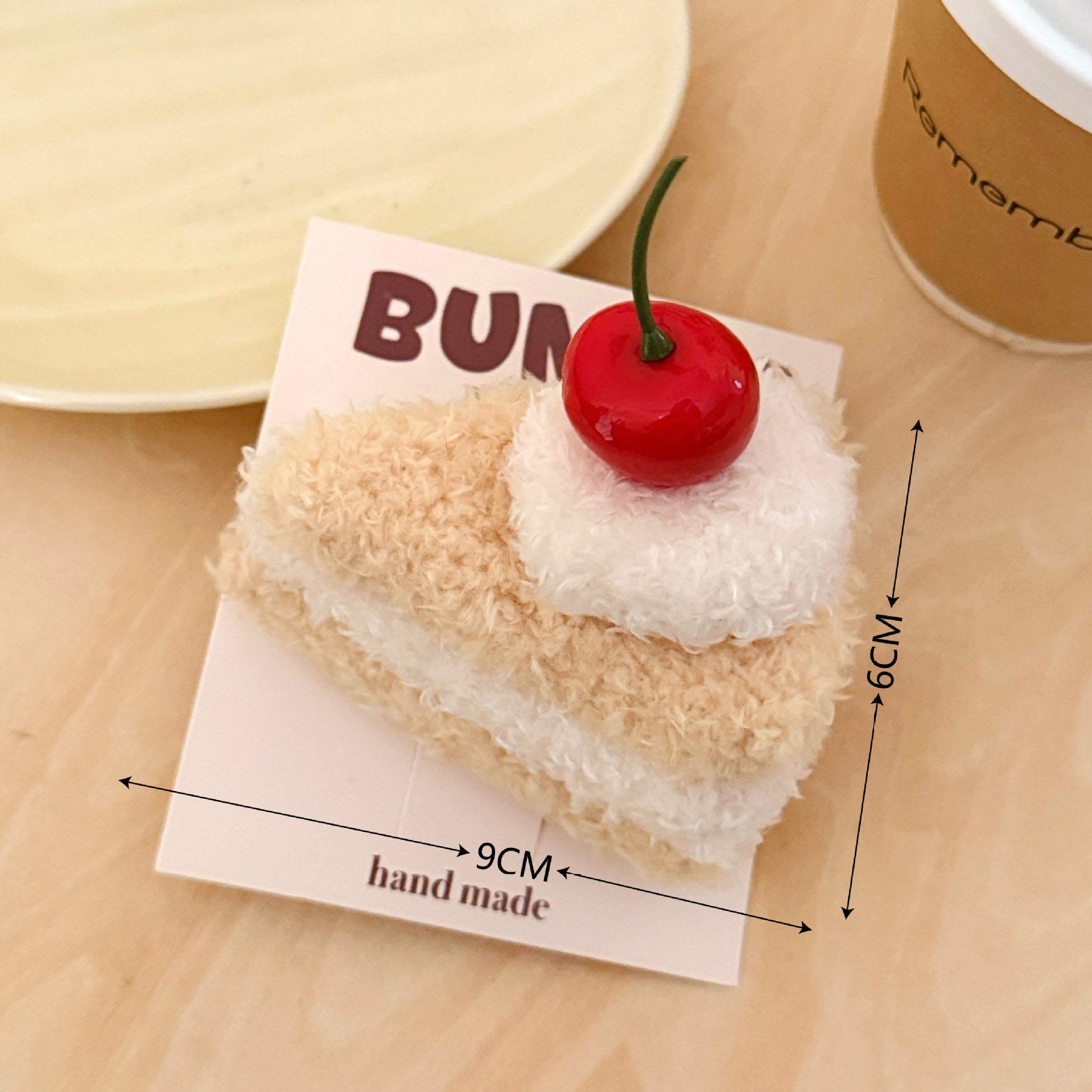 Stereoscopic Simulation Food Doll Hair Clip Versatile Cream Cake Hair Clip With Broken Hair And Bangs Headband
Stereoscopic Simulation Food Doll Hair Clip Versatile Cream Cake Hair Clip With Broken Hair And Bangs Headband
