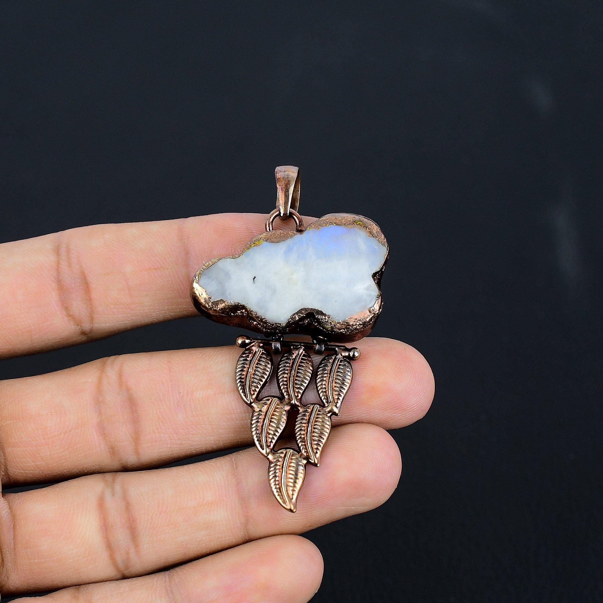 Кулон из радужного лунного камня, Ювелирные изделия из драгоценных камней, Медный гальванопластический кулон, Красивый кулон ручной работы 2.55 Inches
Кулон из радужного лунного камня, Ювелирные изделия из драгоценных камней, Медный гальванопластический кулон, Красивый кулон ручной работы 2.55 Inches