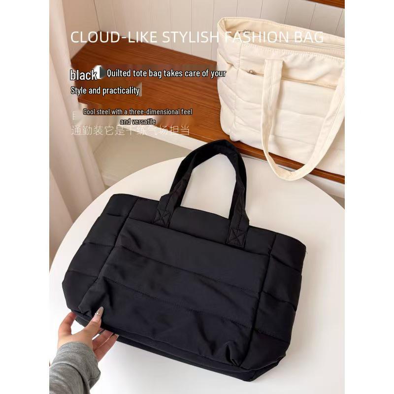 Spacious Cross-Border Makeup & Fitness Handbag - Multi-Compartment, Fashionable and Versatile 20-inch чорний
Spacious Cross-Border Makeup & Fitness Handbag - Multi-Compartment, Fashionable and Versatile 20-inch чорний