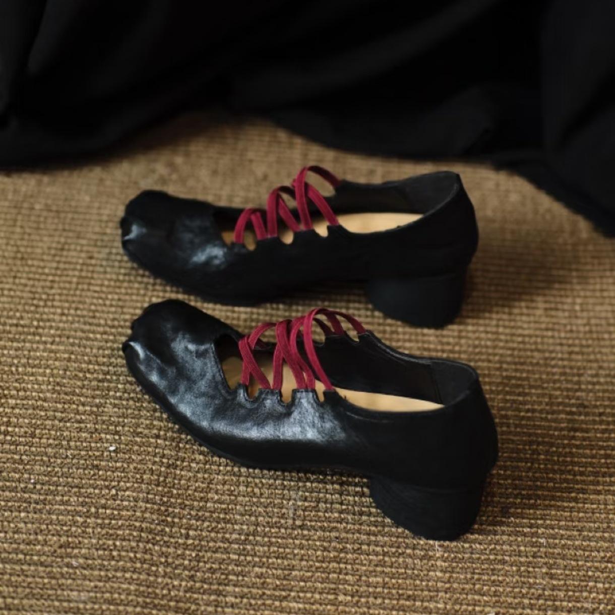 Версия из коровьей кожи~ туфли-лодочки на невысоком толстом каблуке, женские туфли Ся Синь с плиссировкой, перекрещенными эластичными ремешками, квадратным носком, на среднем каблуке, Мэри Джейн 35
Версия из коровьей кожи~ туфли-лодочки на невысоком толстом каблуке, женские туфли Ся Синь с плиссировкой, перекрещенными эластичными ремешками, квадратным носком, на среднем каблуке, Мэри Джейн 35