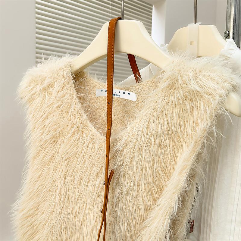 Женский пушистый пуловер жилет с V-образным вырезом TonLion L
Женский пушистый пуловер жилет с V-образным вырезом TonLion L